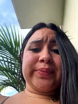 Pretty_Isadora's cam snapshot