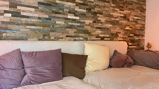 Aurora_Asti's cam snapshot