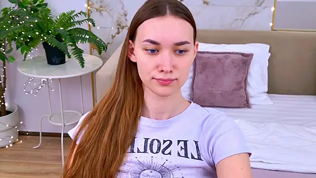 AmadaReine's cam snapshot