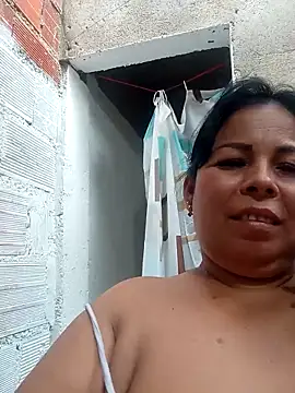 Mother-Big-tits's cam snapshot