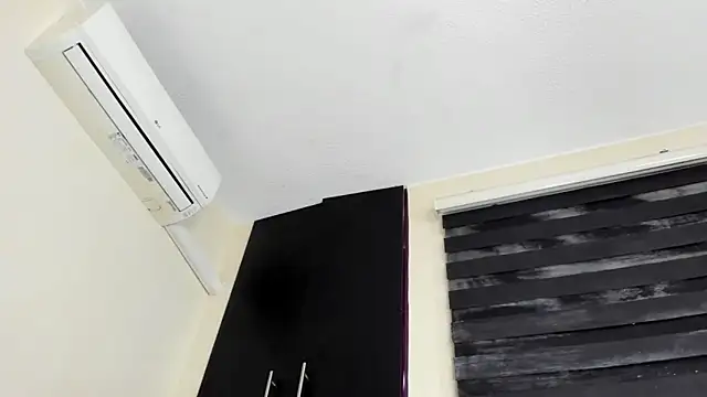 vanesadimaria's cam snapshot