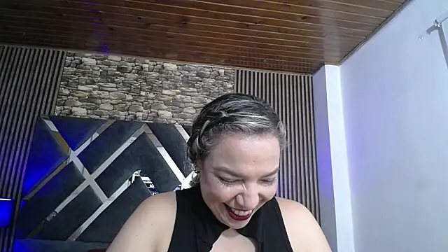 marie_hss's cam snapshot