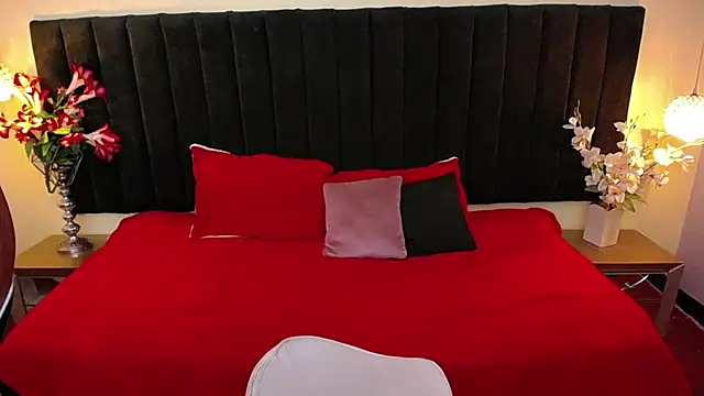 soft_attraction's cam snapshot