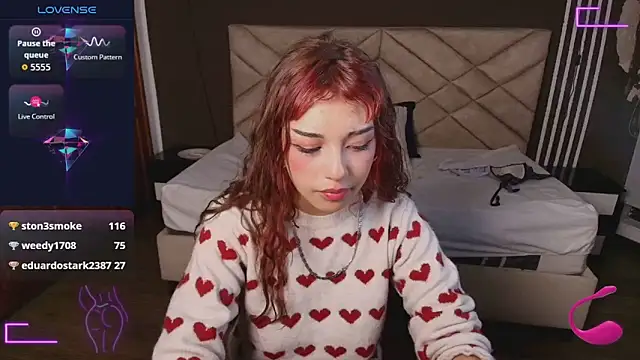 Laracooper_ live sex cam