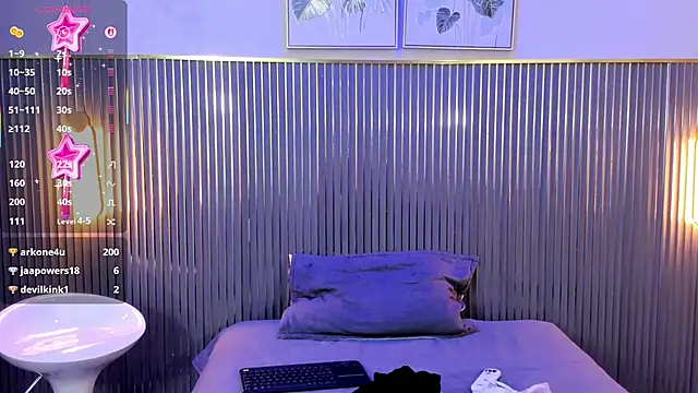 lanna_brunette's cam snapshot