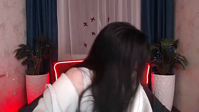 KisaModel's cam snapshot