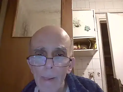 mariusica1@xh's cam snapshot