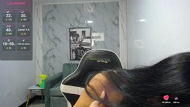 lizzyluk_ch's cam snapshot