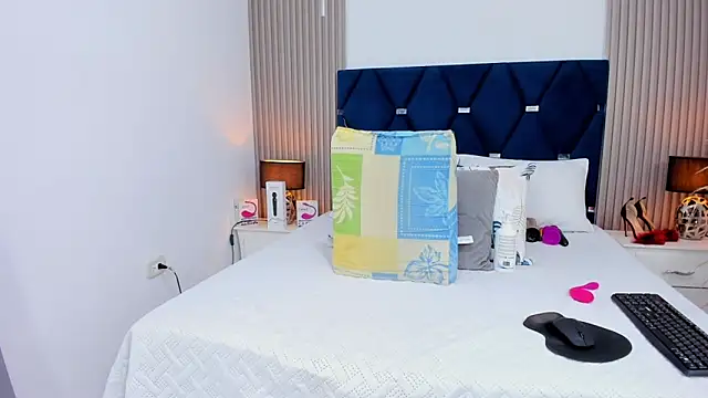 gabytyara2's cam snapshot