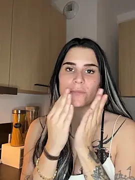 julieeeeee75's cam snapshot