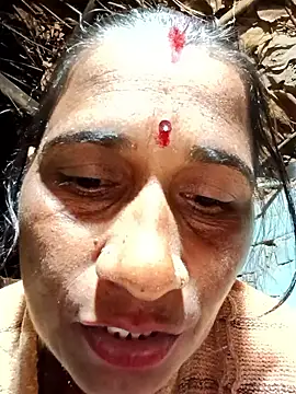 Hot_bhi38's cam snapshot