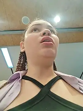 SirenRouge_69's cam snapshot