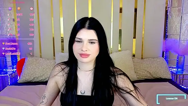 Neyla_Charm's cam snapshot