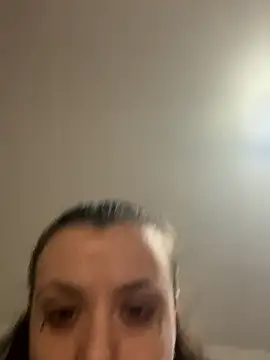 bunnythetailor's cam snapshot