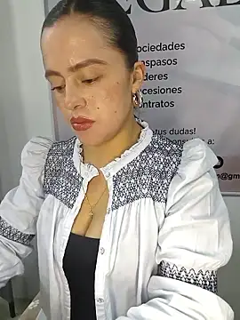 ALEJA__22's cam snapshot