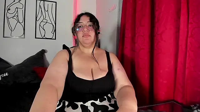 RubyPirsso18's cam snapshot