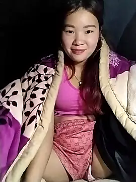 lylylove's cam snapshot