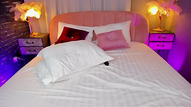 AmedeeaBanks live sex cam