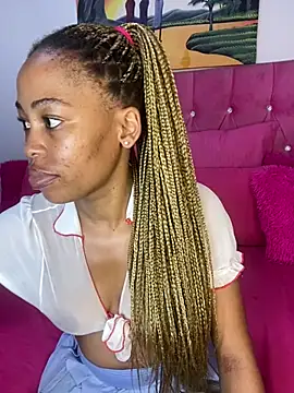 naughtiest_baddy live sex cam