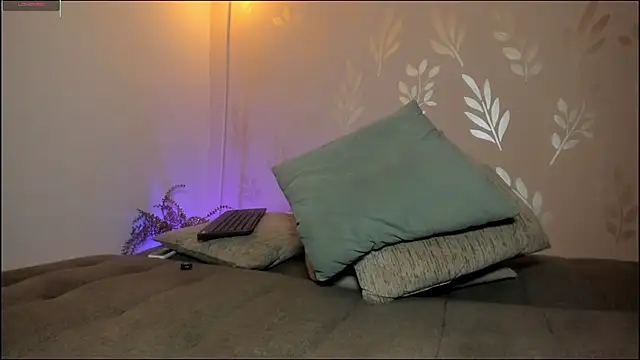 alejandrarosse__'s cam snapshot