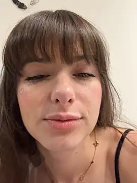 Sugarbellax's cam snapshot