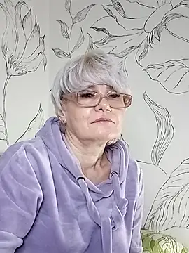 Catty_Lady's cam snapshot