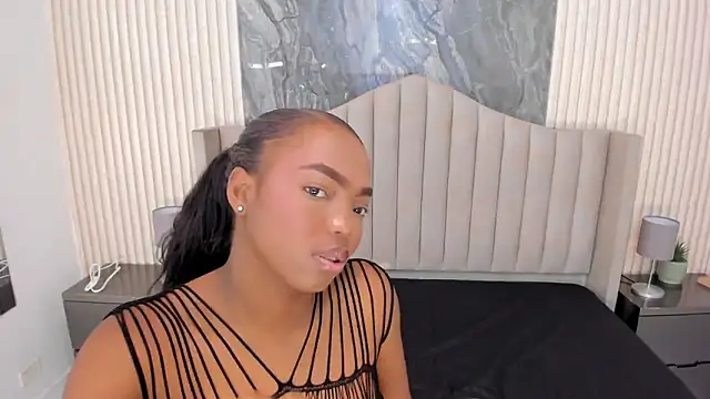 Kenia_Storm's cam snapshot