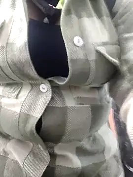 _Sarah-Office1's cam snapshot