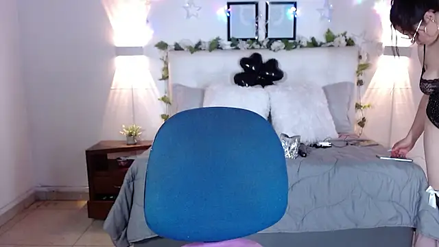 Megan_05_'s cam snapshot