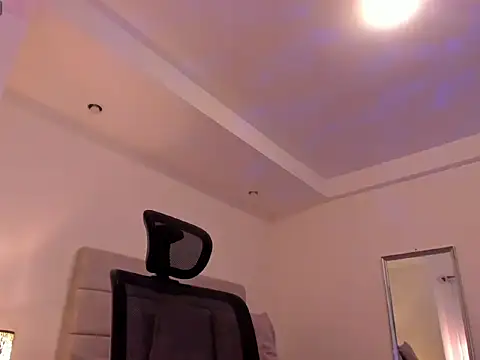 CHIRS_MORGANS live sex cam