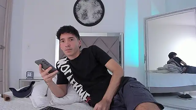 Poollparty_69 live sex cam