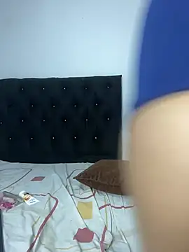 SweetLatiin_ live sex cam