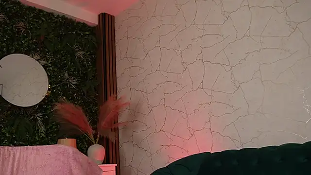 sisi_von_dee's cam snapshot