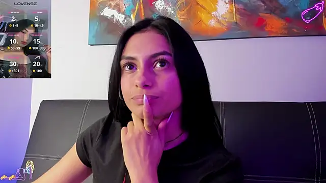 lilith_petit_'s cam snapshot