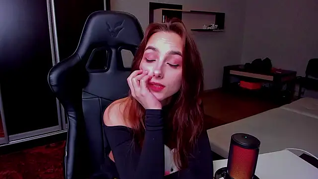 SilverDream's cam snapshot