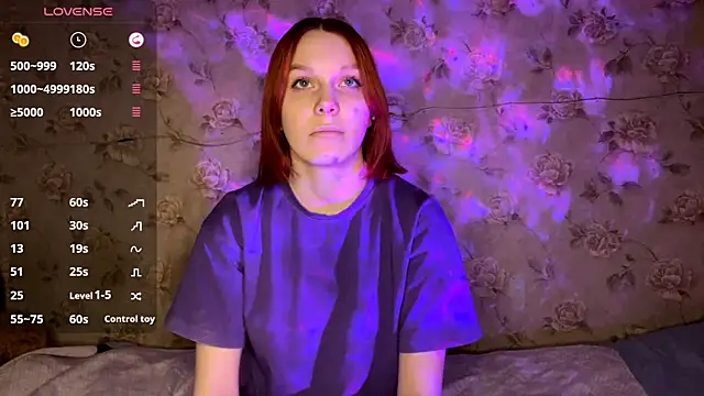 FoxLina's cam snapshot