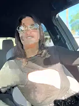 SafeinouterSpace's cam snapshot