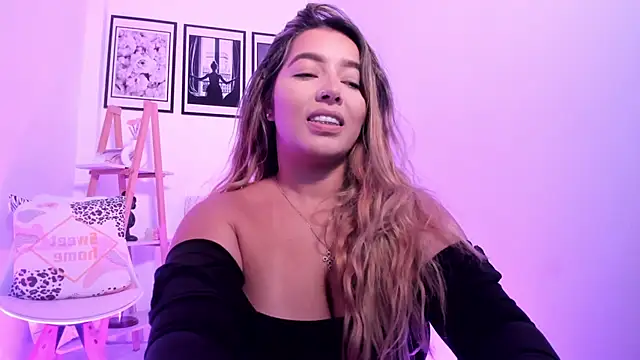 sofihill01's cam snapshot