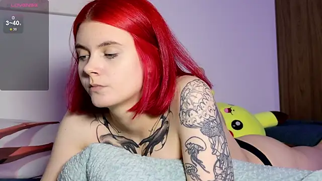 HarpyWitch's cam snapshot