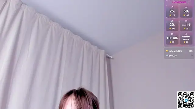 emmelieflorence's cam snapshot