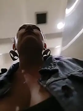 sophie_banger live sex cam