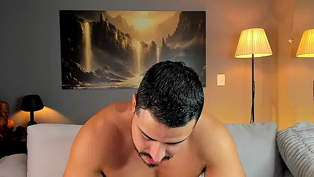 ApoloMakris's cam snapshot