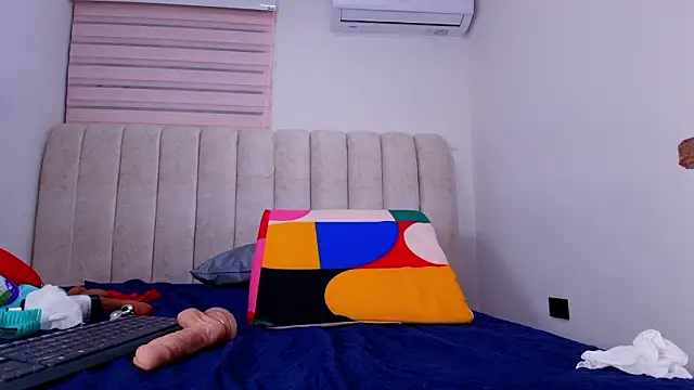 timkerbell_'s cam snapshot