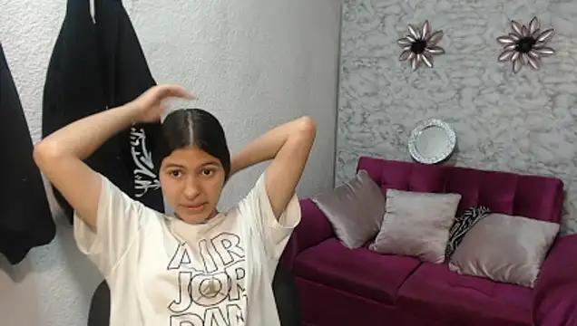 Evagirl69's cam snapshot