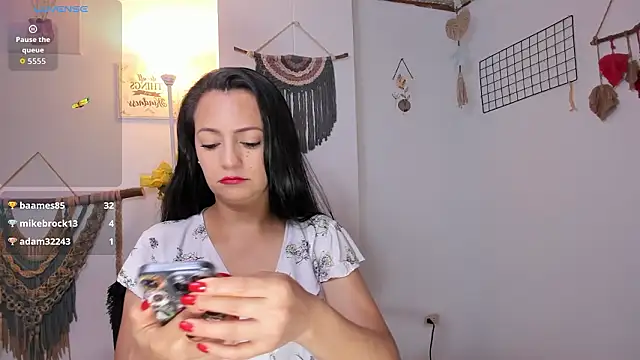 anaruiz_'s cam snapshot