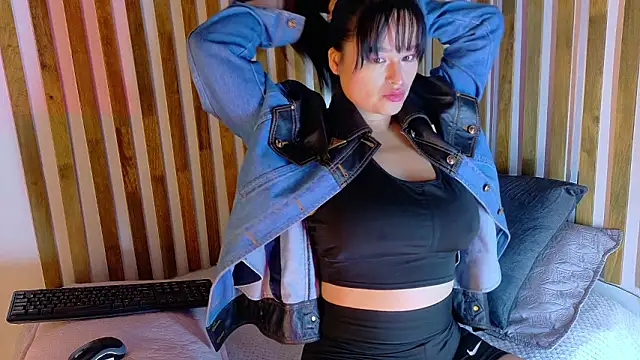 Jennifer_Vega1's cam snapshot