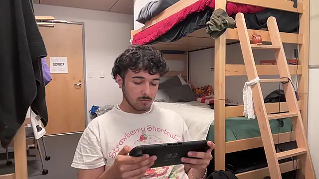 Gorillabutt1414 live sex cam