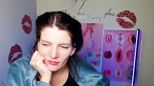 VanessaRey_'s cam snapshot