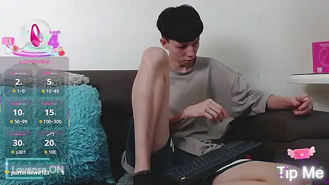 LiamBrown09's cam snapshot