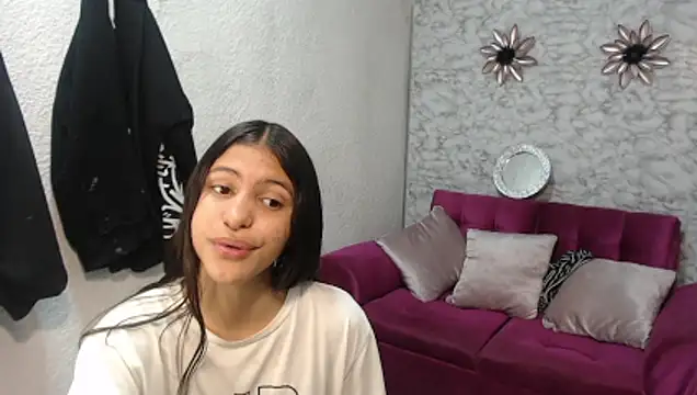 Evagirl69's cam snapshot